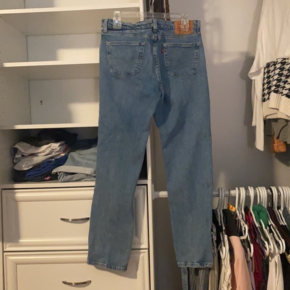 Levi Strauss & Co. Jeans, 541, medium wash, W30, L30 - Picture 2 of 2